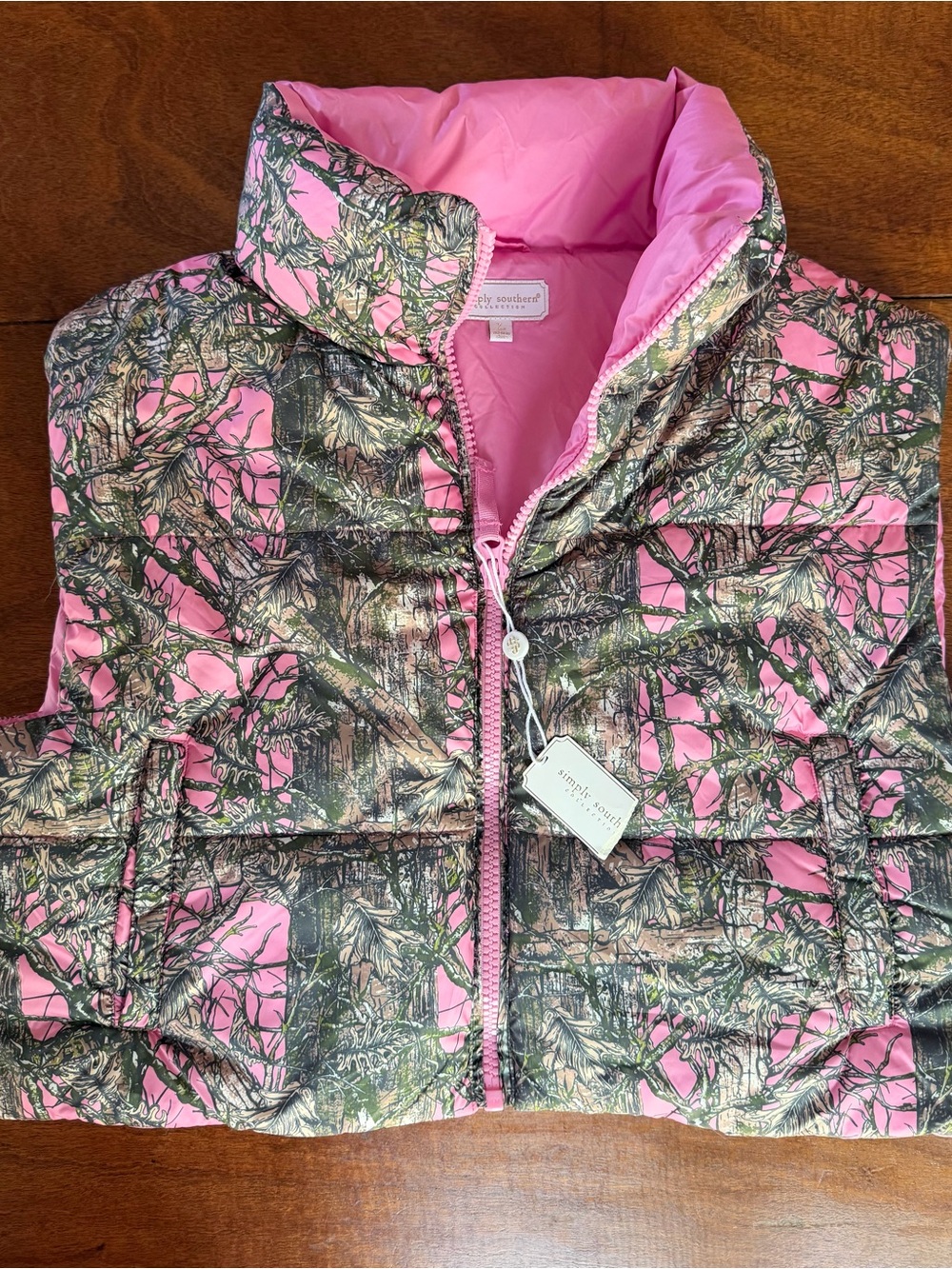 Simply Southern NWT Women’s Large Pink Camo Puffer Vest Hunting Outdoor